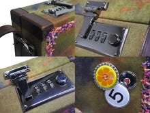 Load image into Gallery viewer, 激レア 極美品 CHANEL シャネル エンブロイダリー グラフィティ 2WAYトランク ココマーク 21番台 カーキ ツイード 中古 64481