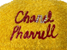 Load image into Gallery viewer, 極美品 CHANEL シャネル Pharrell Williams ファレル ウィリアムス 2019SS 限定 パイル地 バケットハット L 帽子 イエロー 中古 64488