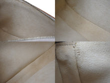 Load image into Gallery viewer, LOUIS VUITTON ルイ ヴィトン 村上隆 ポシェットアクセソワール ポーチ M92006 モノグラムチェリーブロッサム 美品 中古 64489