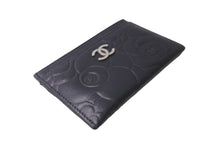 Load image into Gallery viewer, CHANEL シャネル カードケース ココマーク カメリア 17番台 ブラック シルバー金具 美品 中古 64490