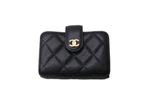 Load image into Gallery viewer, CHANEL シャネル カードケース ココマーク 21番台 ブラック シルバー金具 美品 中古 64491