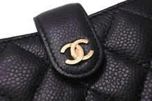 Load image into Gallery viewer, CHANEL シャネル カードケース ココマーク 21番台 ブラック シルバー金具 美品 中古 64491