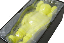Load image into Gallery viewer, 新品未使用 MEDICOM TOY メディコムトイ 人形 フィギュア KAWS カウズ What Party open edition イエロー Yellow 64492