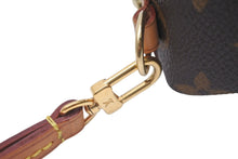 Load image into Gallery viewer, LOUIS VUITTON ルイ ヴィトン トゥルースワピティ ポーチ M58030 モノグラムキャンバス ブラウン ゴールド金具 美品 中古 64504