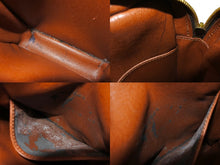 Load image into Gallery viewer, LOUIS VUITTON ルイ ヴィトン アマゾン ショルダーバッグ モノグラム M45236 PVC ブラウン 良品 中古 64508
