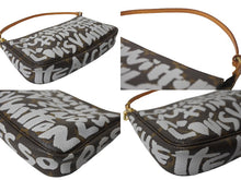 Load image into Gallery viewer, LOUIS VUITTON ルイヴィトン モノグラムグラフィティ ポシェット アクセソワール アクセサーポーチ アクセポ M92192 ブラウン ホワイト 美品 中古 64534