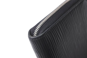 LOUIS VUITTON ルイヴィトン ジッピー コインパース M60152 エピレザー コインケース ブラック シルバー金具 美品 中古 64538
