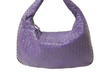 Load image into Gallery viewer, BOTTEGA VENETA ボッテガヴェネタ イントレチャート ホーボーバッグ ハンドバッグ レザー パープル ゴールド金具 良品 中古 64541