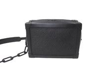 Load image into Gallery viewer, 極美品 LOUIS VUITTON ルイヴィトン ショルダーバッグ ソフトトランク M55700 モノグラム トリヨンレザー ブラック 中古 64546