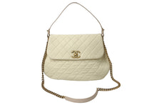 Load image into Gallery viewer, CHANEL シャネル デカマトラッセ 2WAY チェーン ショルダーバッグ 17番台 アイボリー キャビアスキン ゴールド金具 ココマーク 美品 中古 64550