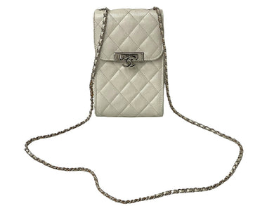 CHANEL シャネル マトラッセ スマートフォン チェーン ショルダーバッグ ホワイト 28番台 キャビアスキン ココマーク ロゴ 斜め掛け 美品 中古 64553