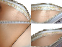 Load image into Gallery viewer, LOUIS VUITTON ルイヴィトン モノグラム マルチカラー ポシェット クレ ブロン コインケース 村上隆 キーホルダー M92665 良品 中古 64555