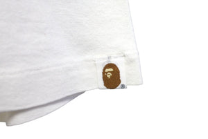 A BATHING APE アベイシングエイプ KAWS カウズ半袖Ｔシャツ サイズM コットン ホワイト プリント 美品 中古 64566 