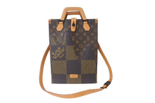 Load image into Gallery viewer, 極美品 LOUIS VUITTON ルイヴィトン × NIGO ニゴ― ダミエ ジャイアント モノグラム 2WAY トートバッグ N40355 中古 64575