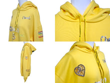 Load image into Gallery viewer, 極美品 CHANEL × PHARRELL WILLIAMS シャネル ファレルウィリアムス 19SS コラボ パーカー P61050K46831 サイズS 中古 64580