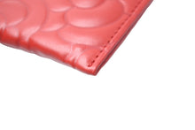 画像をギャラリービューアに読み込む, 新品未使用 CHANEL シャネル カードケース パスケース カメリア ココマーク ラムスキン 22番台 シルバー金具 レッド 中古 64588
