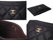 画像をギャラリービューアに読み込む, 新品同様 CHANEL シャネル カードケース パスケース ココマーク キャビアスキン ランダム番台 ブラック ゴールド金具 中古 64613