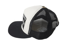 Load image into Gallery viewer, CHROMEHEARTS クロムハーツ Mattyboy マッティボーイ チャンパー トラッカー メッシュキャップ ブラック ホワイト 美品 中古 64631