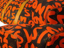 Load image into Gallery viewer, 極美品 LOUIS VUITTON ルイヴィトン モノグラム グラフィティ キーポル50 ボストン スプラウス オレンジ M93699 中古 64633