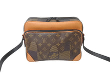 Load image into Gallery viewer, LOUIS VUITTON ルイヴィトン ナイルメッセンジャー PM ショルダーバッグ ダミエジャイアント NIGO N40359 ブラウン 美品 中古 64634