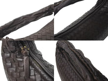 Load image into Gallery viewer, 極美品 BOTTEGA VENETA ボッテガヴェネタ イントレチャート ホーボー ワンショルダーバッグ レザー ブラウン ゴールド金具 中古 64637