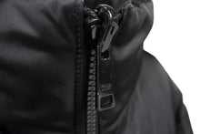 画像をギャラリービューアに読み込む, 極美品 PRADA プラダ ダウンジャケット リバーシブル トライアングルロゴ SGC045 1WQ8 イタリア製 ブラック サイズM 中古 64701 