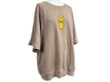 Load image into Gallery viewer, THEi ジアイ スマイリー ルーズフィット スウェット Tシャツ サイズXL ベージュ コットン ラグラン プリント 美品 中古 64704