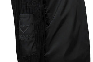極美品 PRADA プラダ ニット スウェット UMB237 S212 1Y12 イタリア製 ウール ブラック シルバー金具 サイズ46 中古 64709 