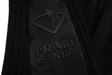 画像をギャラリービューアに読み込む, 極美品 PRADA プラダ ニット スウェット UMB237 S212 1Y12 イタリア製 ウール ブラック シルバー金具 サイズ46 中古 64709 