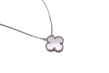 Load image into Gallery viewer, 極美品 Van Cleef &amp; Arpels ヴァンクリーフ＆アーペル ヴィンテージアルハンブラ シェル ネックレス シルバー 750ホワイトゴールド VCARF48700 中古 64724