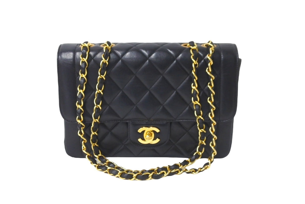 CHANEL シャネル シングルフラップ ダイアナマトラッセ22 ショルダーバッグ 3番台 A05289 ラムスキン 美品 中古 64735
