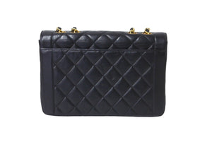 CHANEL シャネル シングルフラップ ダイアナマトラッセ22 ショルダーバッグ 3番台 A05289 ラムスキン 美品 中古 64735