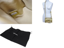 Load image into Gallery viewer, CHANEL シャネル ボーイシャネル チェーンショルダーバッグ 25cm グラフィティ 28番台 773 レザー ゴールド 美品 中古 64743