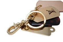 画像をギャラリービューアに読み込む, LouisVuitton ルイヴィトン 村上隆 ビジューサックモノグラモフラージュ キーリング キーホルダー M65635 美品 中古 64745