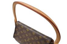 Load image into Gallery viewer, LOUIS VUITTON ルイヴィトン モノグラム ミニルーピング ワンショルダーバッグ ブラウン ロゴ 鞄 肩掛け M51147 美品 中古 64754