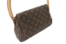 Load image into Gallery viewer, LOUIS VUITTON ルイヴィトン モノグラム ミニルーピング ワンショルダーバッグ ブラウン ロゴ 鞄 肩掛け M51147 美品 中古 64775