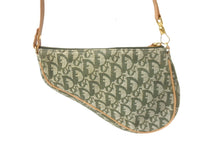 Load image into Gallery viewer, 極美品 Christian Dior クリスチャンディオール トロッター サドルポーチ ワンショルダー グリーン MC 0071 中古 64788