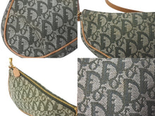 Load image into Gallery viewer, 極美品 Christian Dior クリスチャンディオール トロッター サドルポーチ ワンショルダー グリーン MC 0071 中古 64788