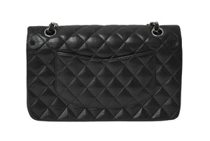 極美品 CHANEL シャネル チェーンショルダーバッグ マトラッセ25 Wフラップラップ ブラックシルバー 11番台 中古 64874