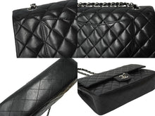 Load image into Gallery viewer, 極美品 CHANEL シャネル チェーンショルダーバッグ マトラッセ25 Wフラップラップ ブラックシルバー 11番台 中古 64874