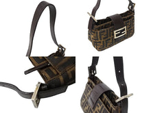 画像をギャラリービューアに読み込む, FENDI フェンディ マンマバケット ワンショルダーバッグ ズッカ柄 キャンバス レザー ブラウン シルバー金具 美品 中古 64880 
