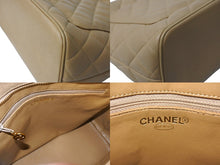 Load image into Gallery viewer, CHANEL シャネル 復刻トートバッグ マトラッセ ココマーク 6番台 A01804 キャビアスキン ベージュ ゴールド金具 美品 中古 64890