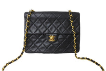 Load image into Gallery viewer, CHANEL シャネル ミニマトラッセ20 チェーンショルダーバッグ 1番台 ラムスキン ブラック ゴールド金具 美品 中古 64891
