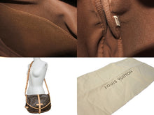 Load image into Gallery viewer, 極美品 LOUIS VUITTON ルイヴィトン ソミュール30 ショルダーバッグ ブラウン モノグラム ロゴ 斜めがけ M42256 中古 64895