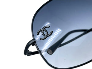 CHANEL シャネル ココマーク ティアドロップ型サングラス イタリア製 メタル ブラック サイズ64◻︎10 125 美品 中古 64905
