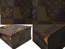 Load image into Gallery viewer, LOUIS VUITTON ルイヴィトン トートバッグ ジャイアント NIGO ダミエ モノグラムキャンバス ブラウン N40355 美品 中古 64937