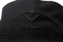 画像をギャラリービューアに読み込む, PRADA プラダ バケットハット 帽子ロゴ RE-NYLON 2HC137 ナイロン ブラック サイズS 美品 中古 64943 
