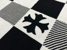 Load image into Gallery viewer, 新品未使用 ChromeHearts クロムハーツ チェッカードカシミアブランケット 2812-304-0011 カシミヤ ウール ブラック ブラック 64968