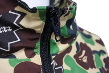画像をギャラリービューアに読み込む, 極美品 A BATHING APE アベイシングエイプ SAINT MICHAEL セントマイケル アウター ブルゾン SM-YS8-0000-C29 サイズXL グリーン 中古 64987 
