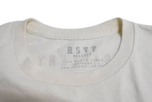 画像をギャラリービューアに読み込む, RSVP GALLERY アールエスブイピーギャラリー SHELL シェル 半袖Tシャツ クールネック ベージュ イエロー サイズXL 美品 中古 65021